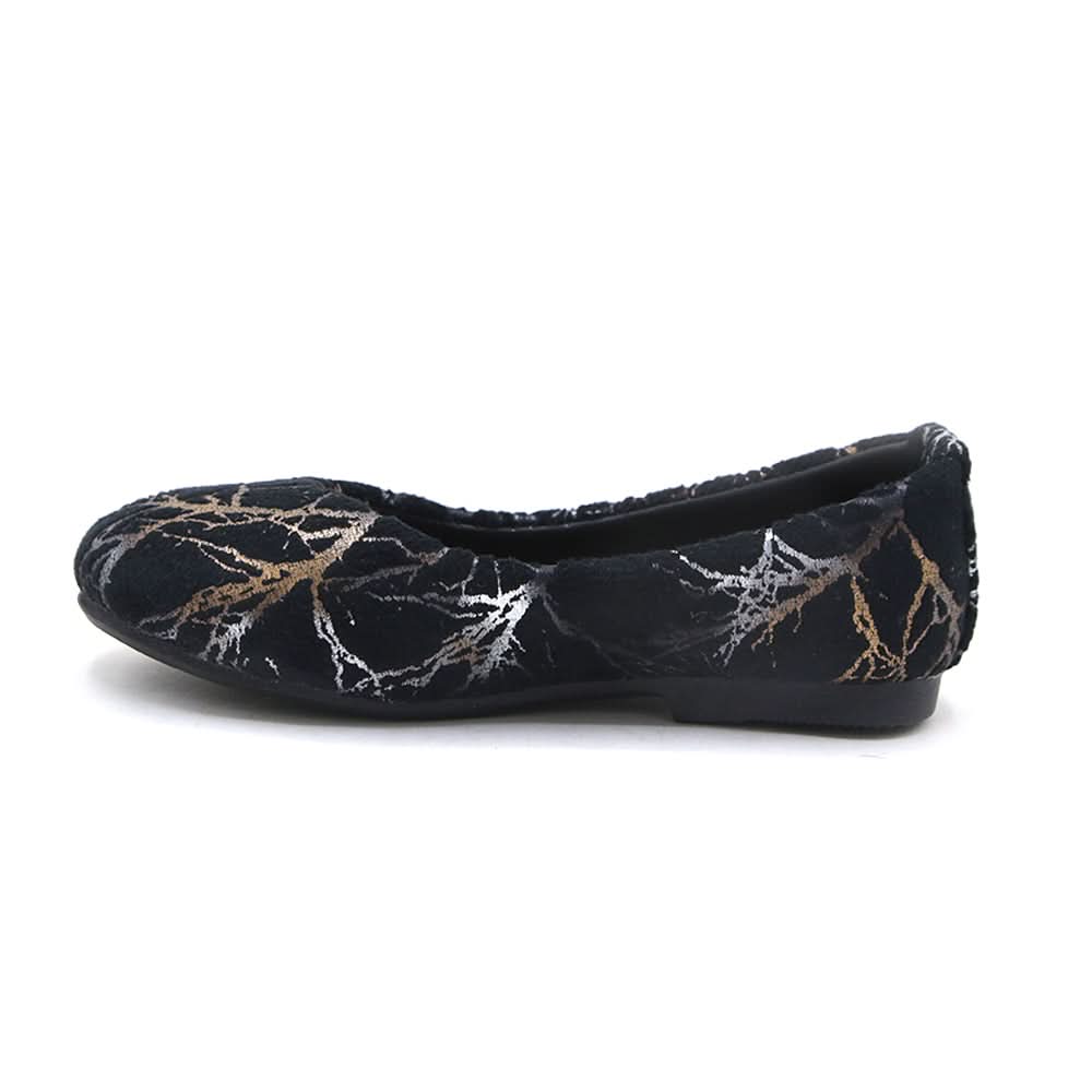 Girls Pumps - Black, Girls Pump, Chase Value, Chase Value