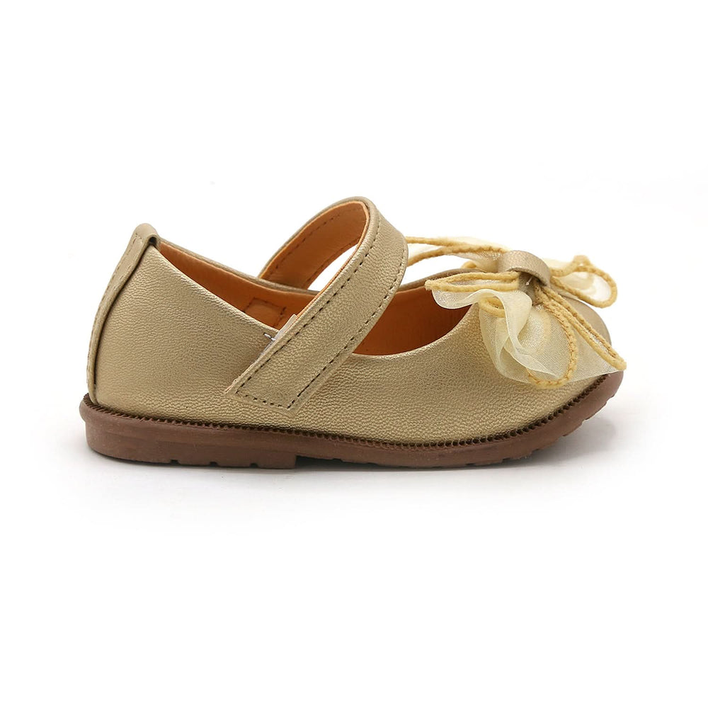 Girls Pumps - Golden, Girls Pump, Chase Value, Chase Value