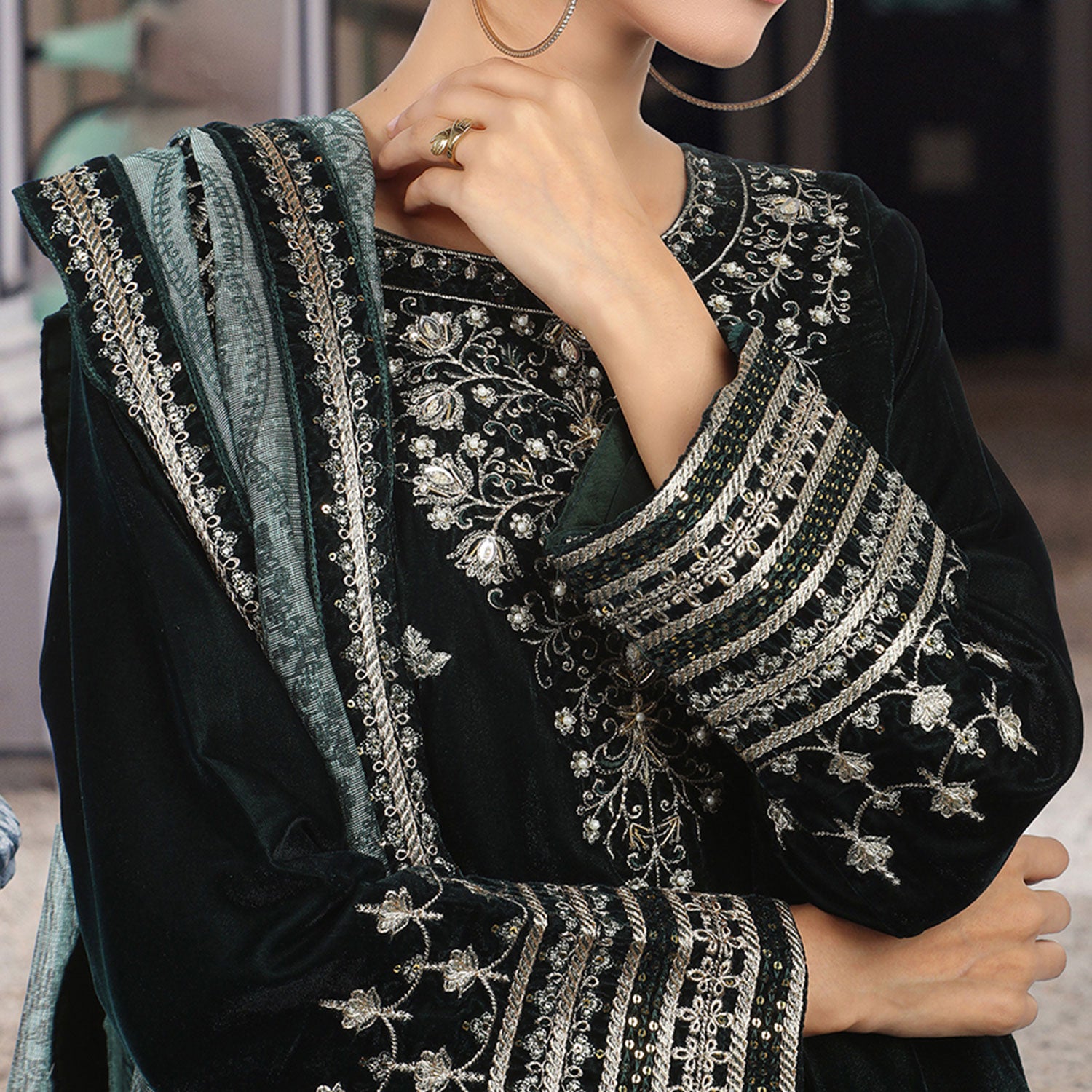 Eminent Women's Velvet Embroidered Unstitched Suit With Embroidered Shawl - Green, Women, 3Pcs Shalwar Suit, Eminent, Chase Value