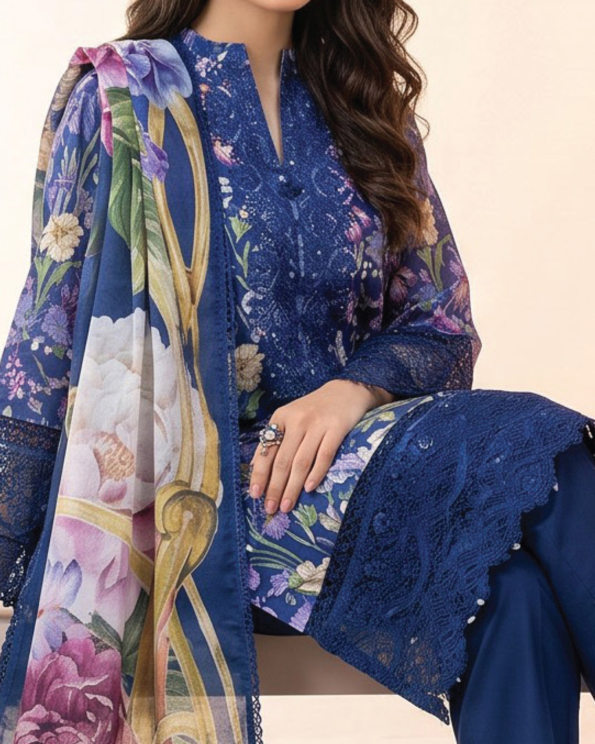 Salina Cotton Luxury Digital Printed Embroidered Suit - 3 Pc, Women, 3Pcs Shalwar Suit, Regalia Textiles, Chase Value