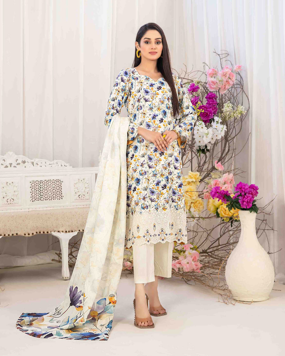 Tawakkal Lakecia Printed Schiffli Embroidered 3 Pc Suit - 3