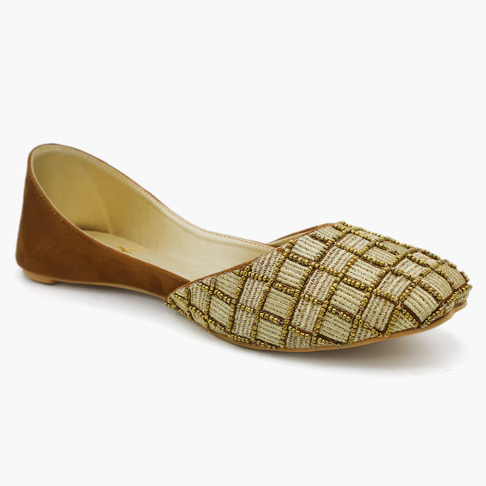 Women's Pumps - Mustard, Women Pumps, Eminent, Chase Value