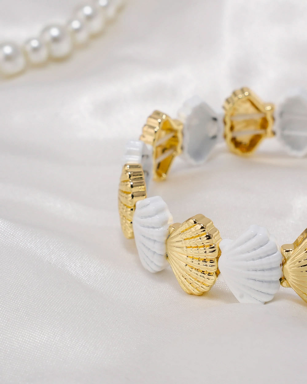 Eminent Women's Bracelet, Women Bangles & Bracelets, Eminent, Chase Value