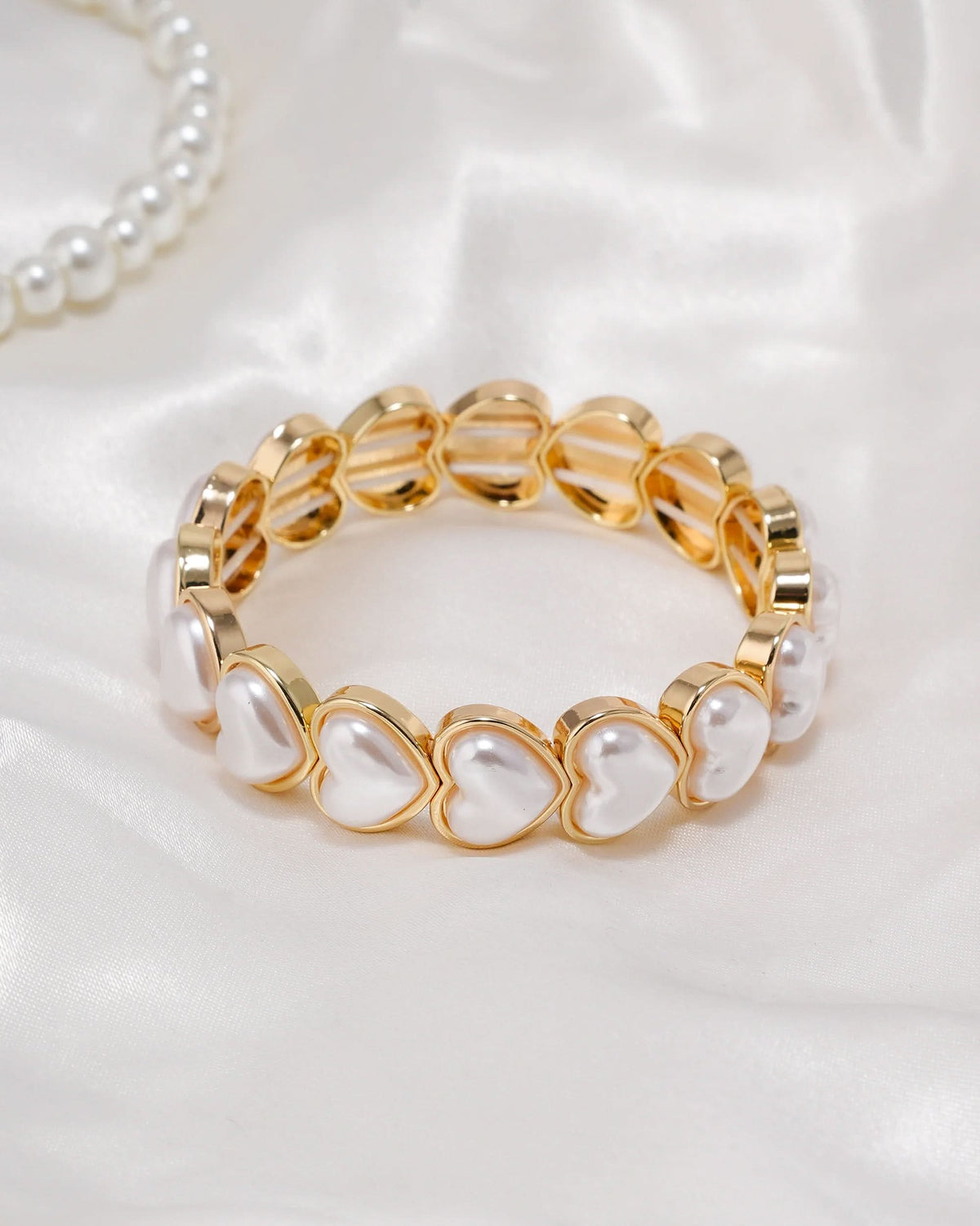Eminent Women's Bracelet, Women Bangles & Bracelets, Eminent, Chase Value