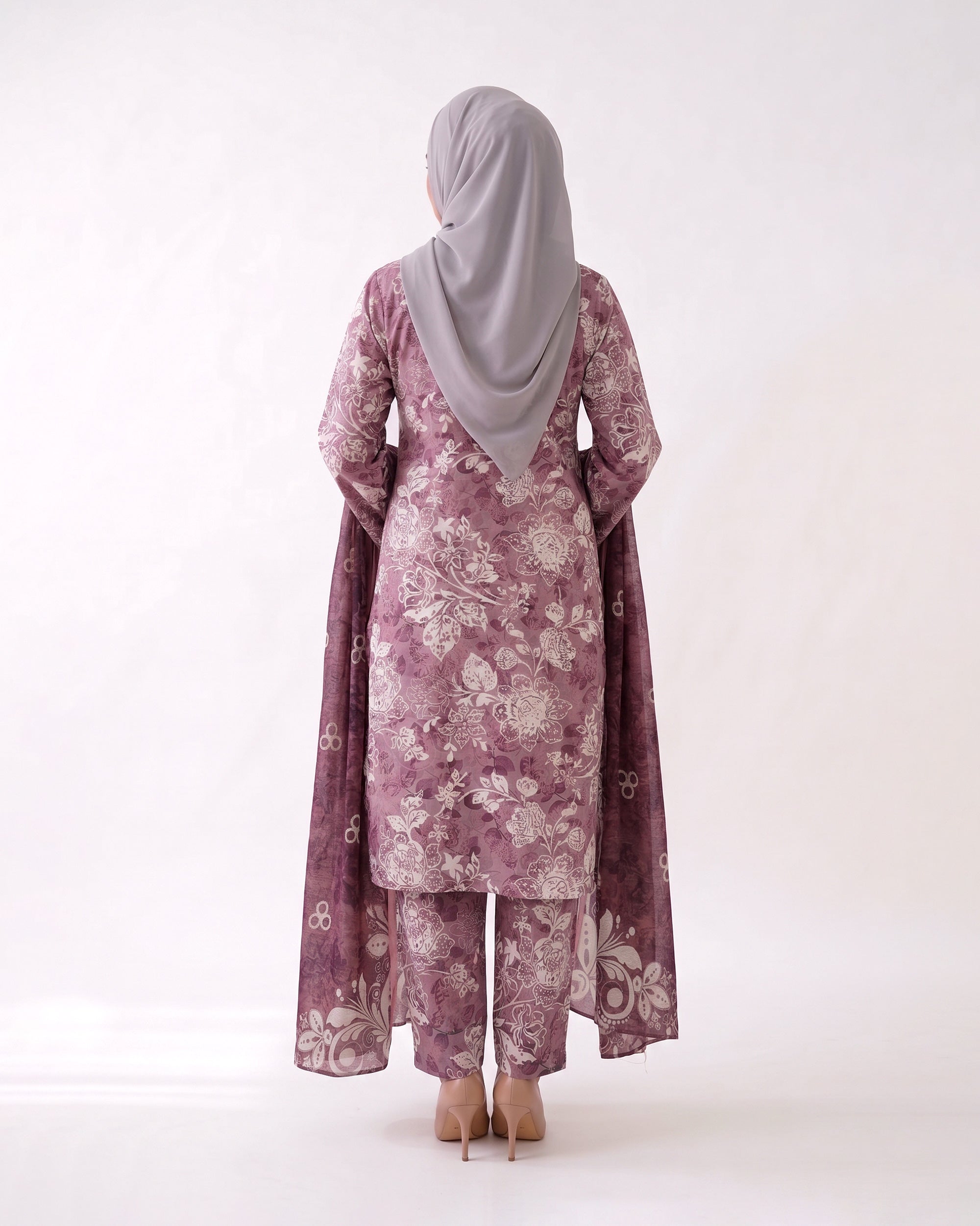 Valuables Women's Printed 3Pc Suit