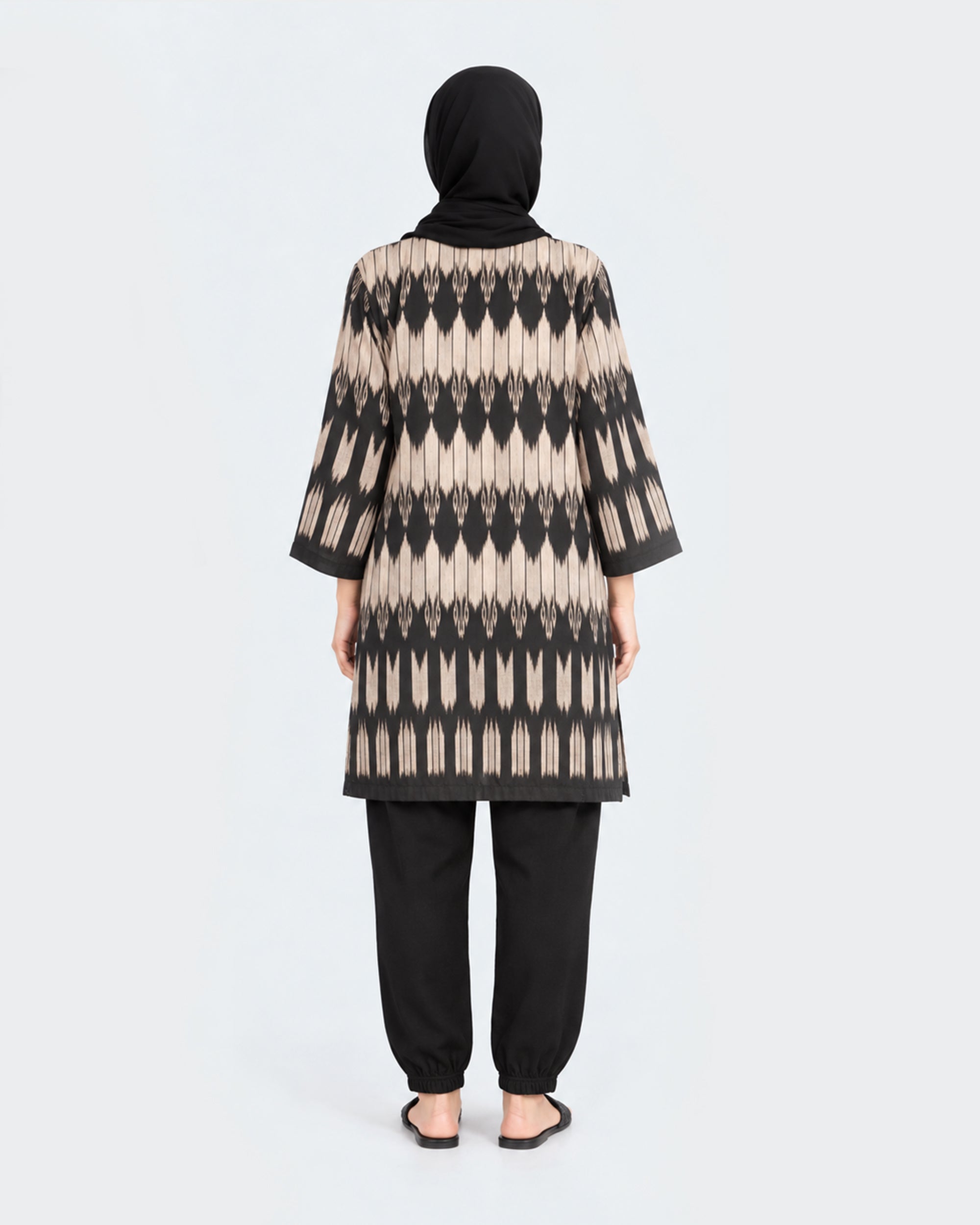 Eminent Women's Ethnic Fusion Printed 1 Pc