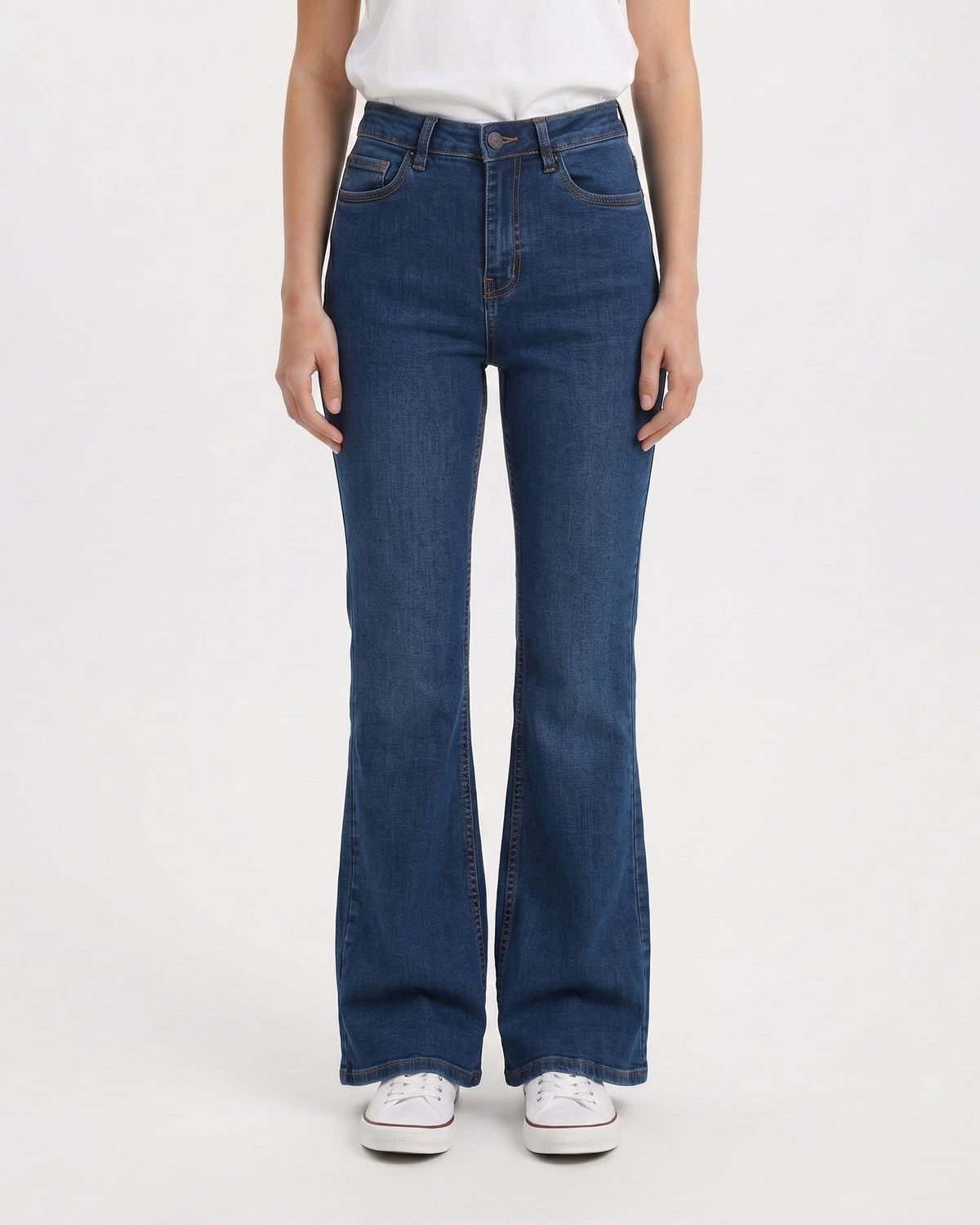 Women's Flared Denim Pant