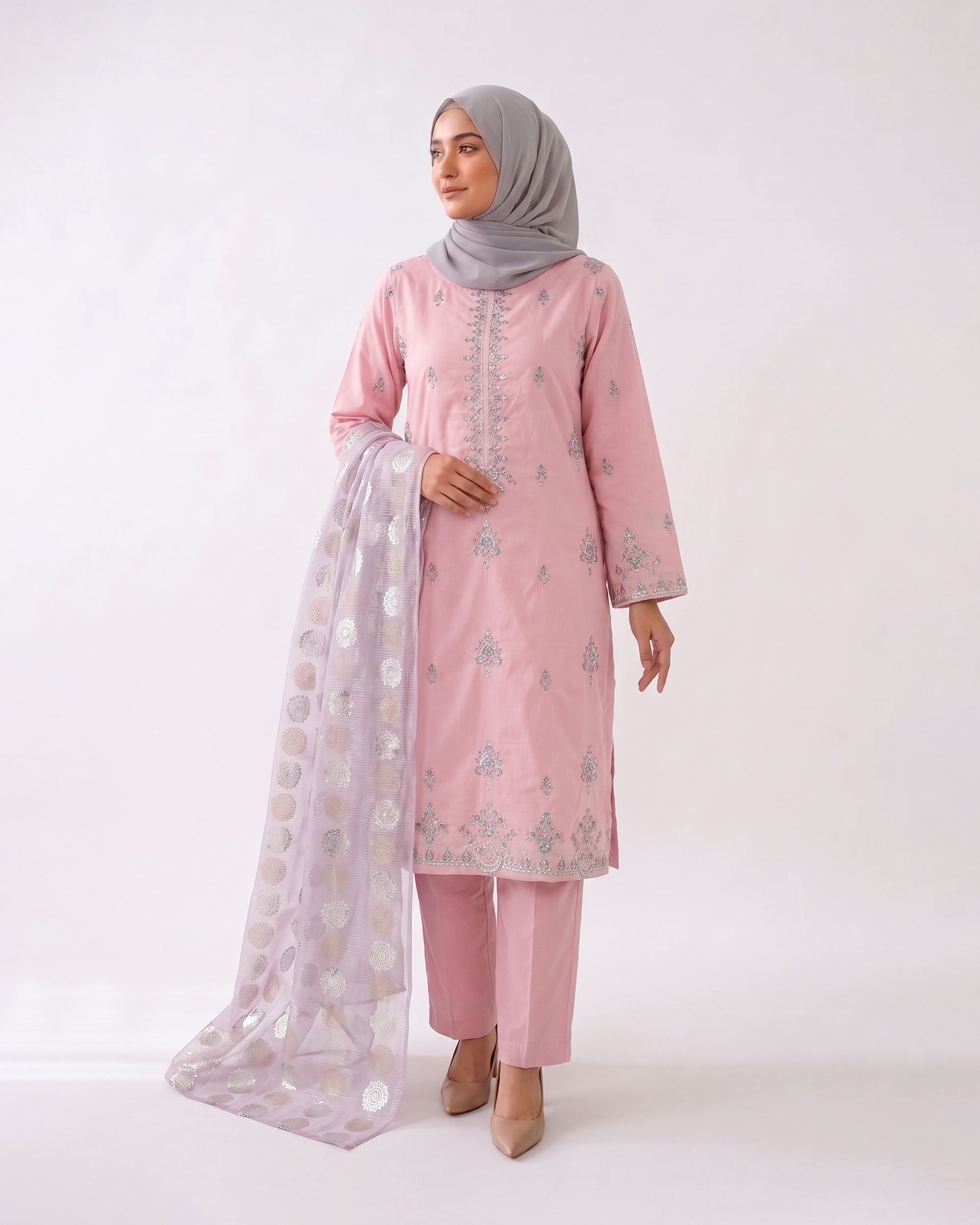 Valuables Women's Embroidered 3Pc Suit