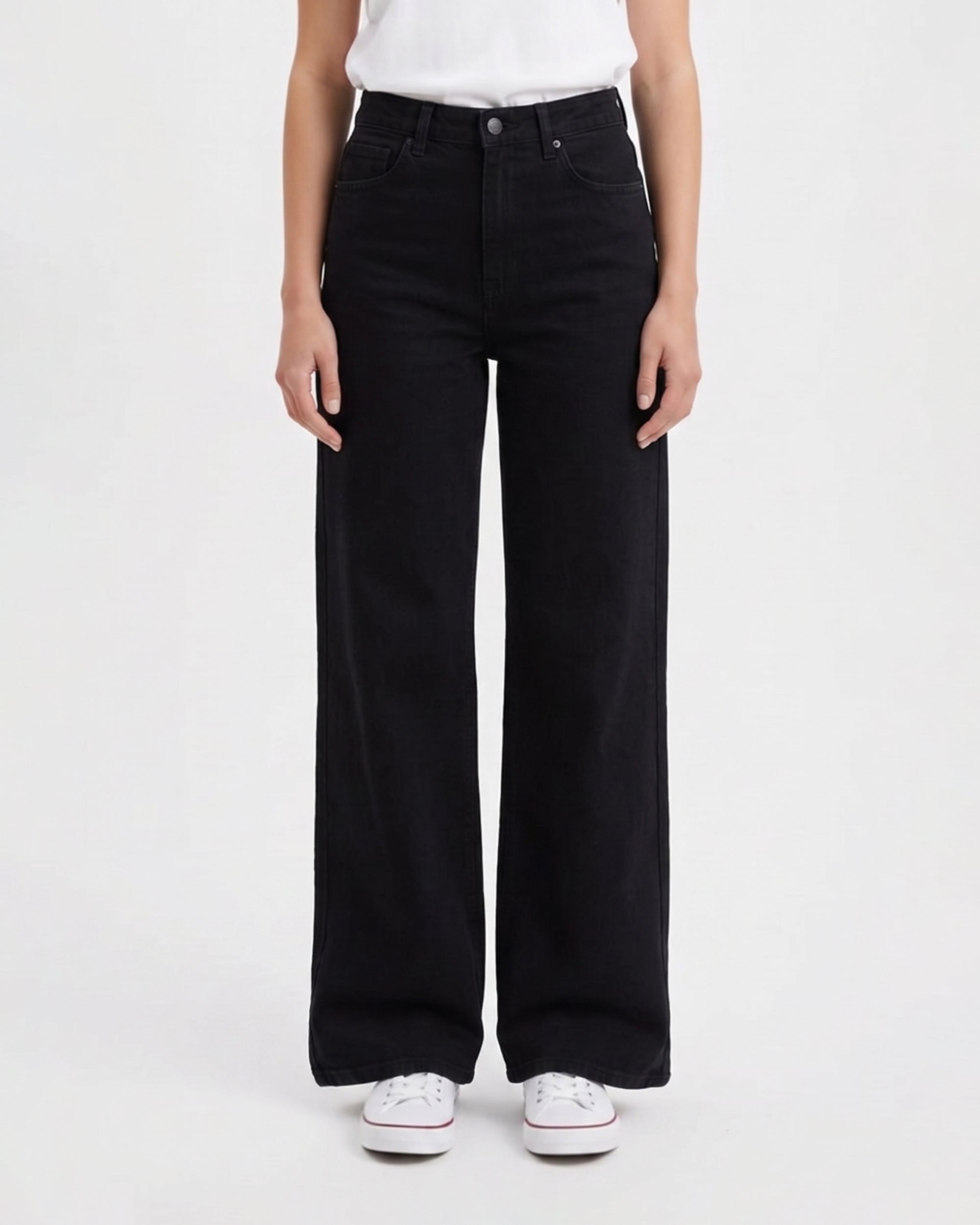 Women's Flared Denim Pant