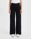 Women's Flared Denim Pant