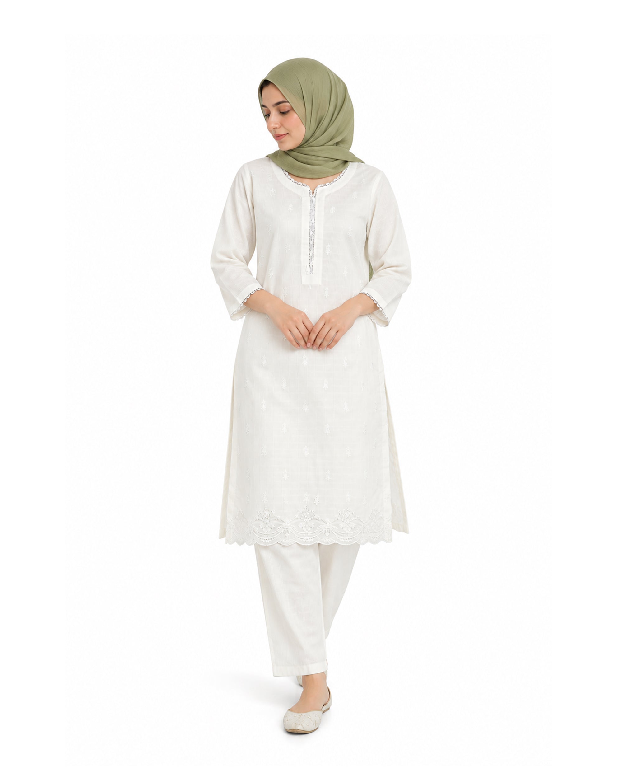Valuables Women's Embroidered 2 Pc Suit