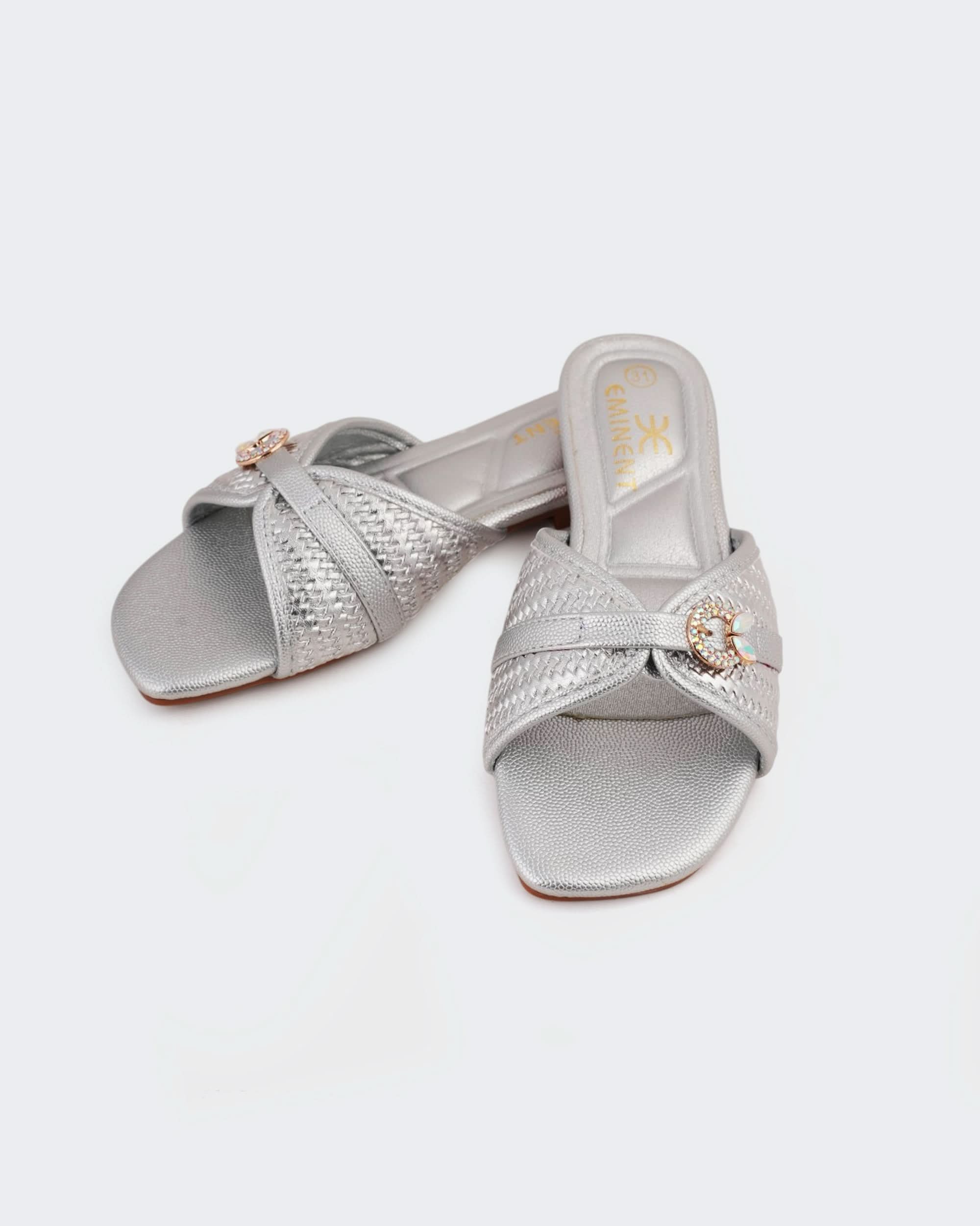 Eminent Girls' Casual Slippers