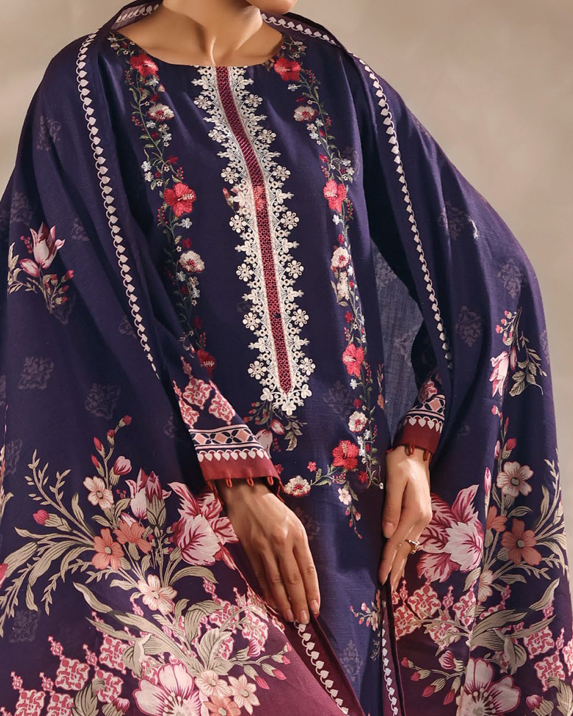 Zarineh Winter Muse Khaddar Printed Embroidered Suit - 3 Pc