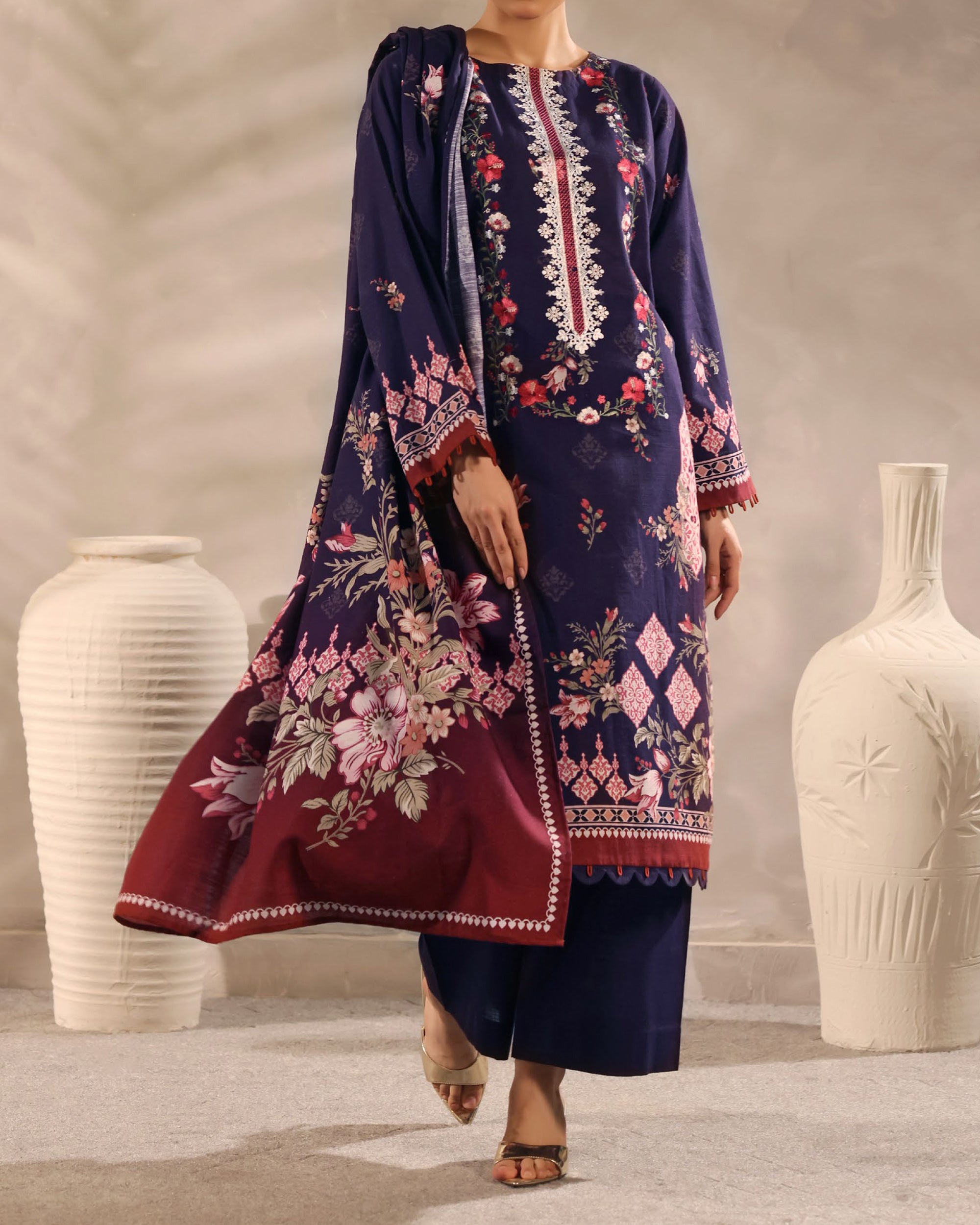 Zarineh Winter Muse Khaddar Printed Embroidered Suit - 3 Pc