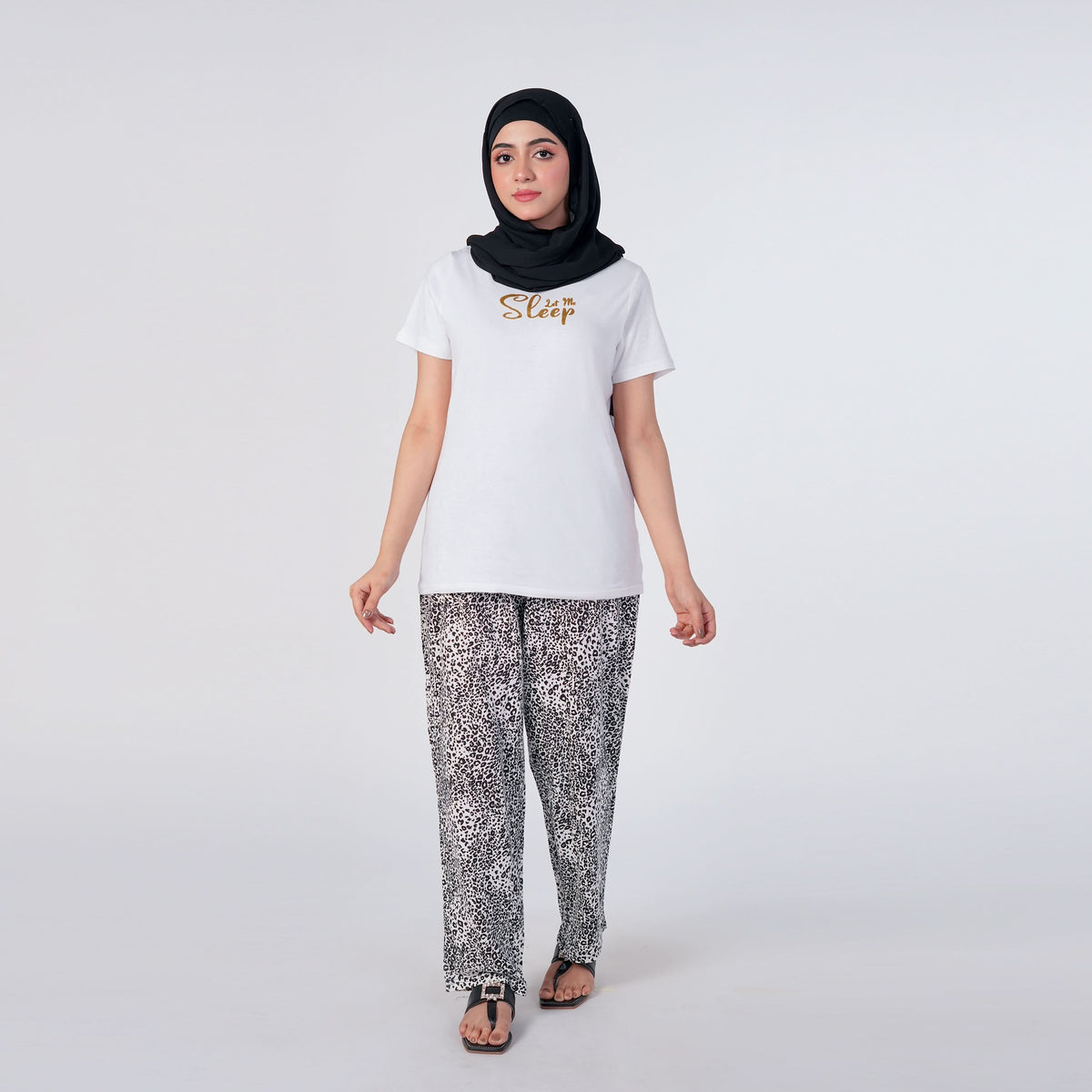 Women's Half Sleeves Knitted Night Suit - White & Black, Women Night Suit, Chase Value, Chase Value
