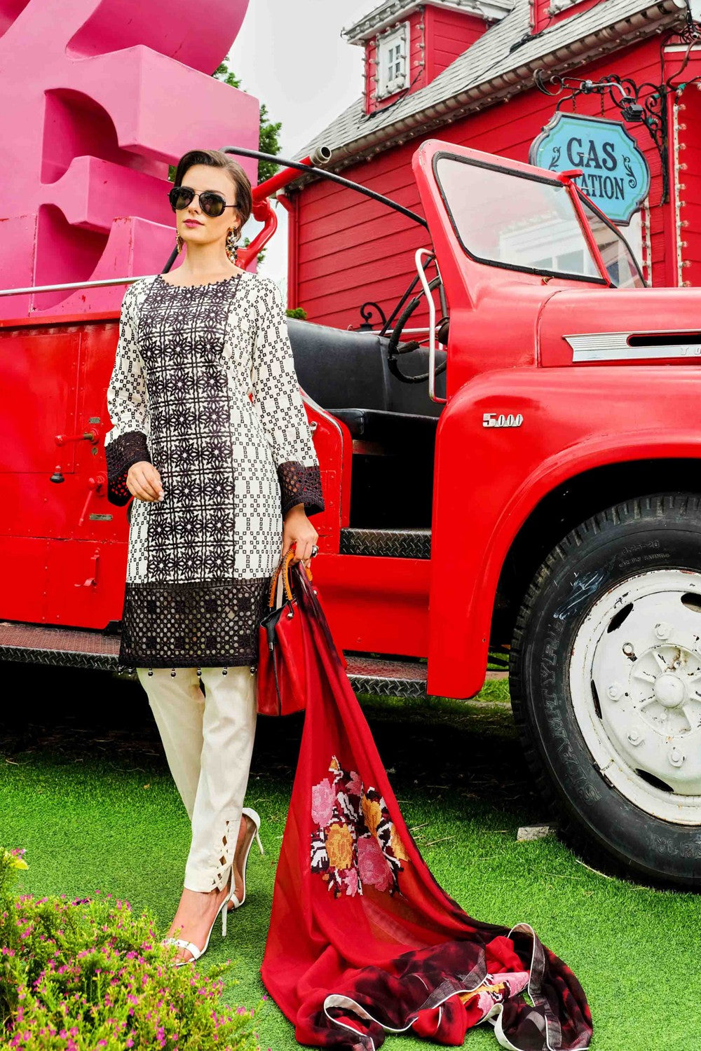 Tawakkal Fashion Expedition Cotton Embroidered Semi-Stitched Suit - 4130 - test-store-for-chase-value