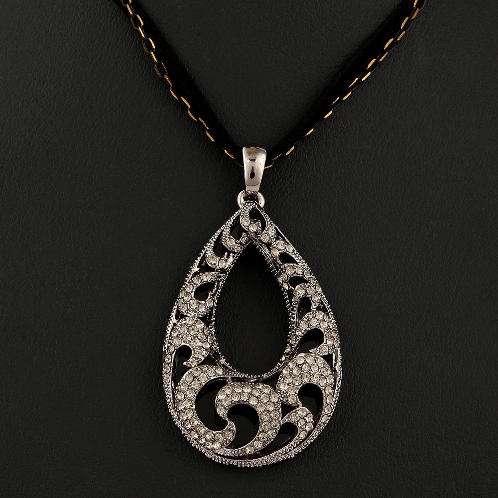 Women's Fancy Chain Locket - Black - test-store-for-chase-value