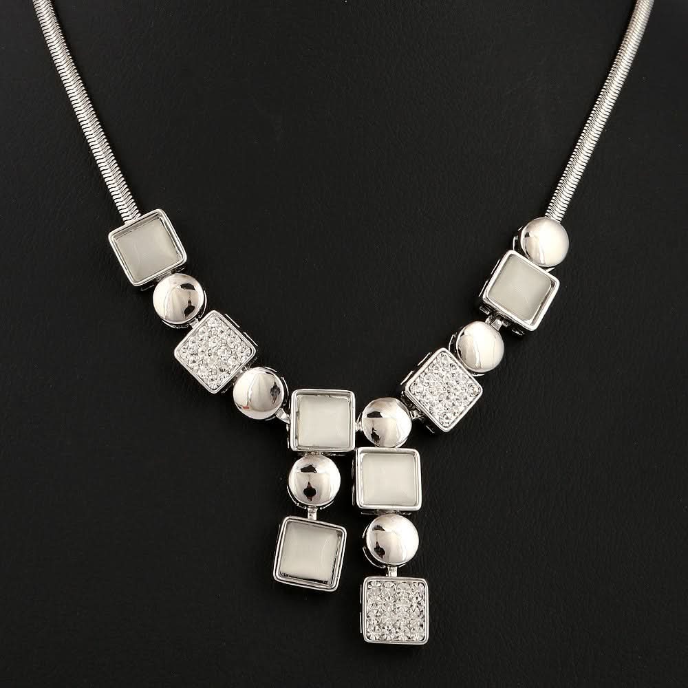 Women's Fancy Chain Locket - Silver - test-store-for-chase-value