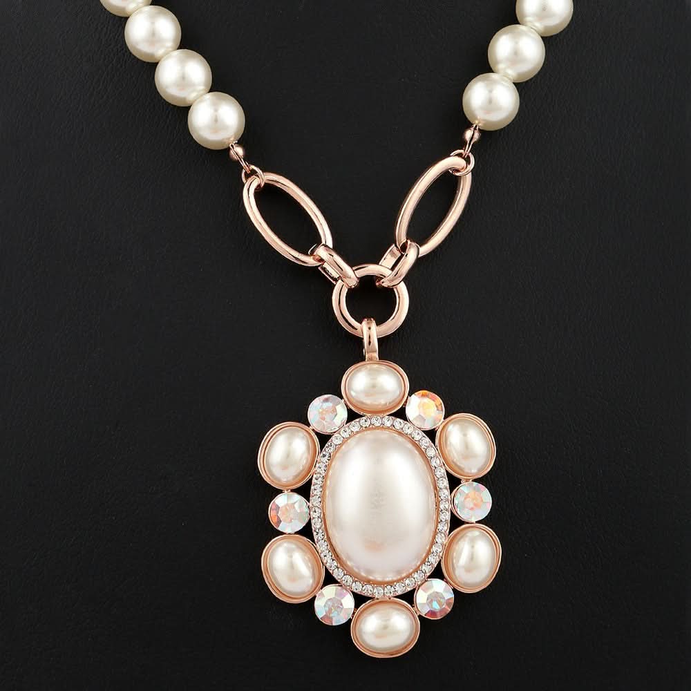 Women's Fancy Chain Locket - Gold & White - test-store-for-chase-value