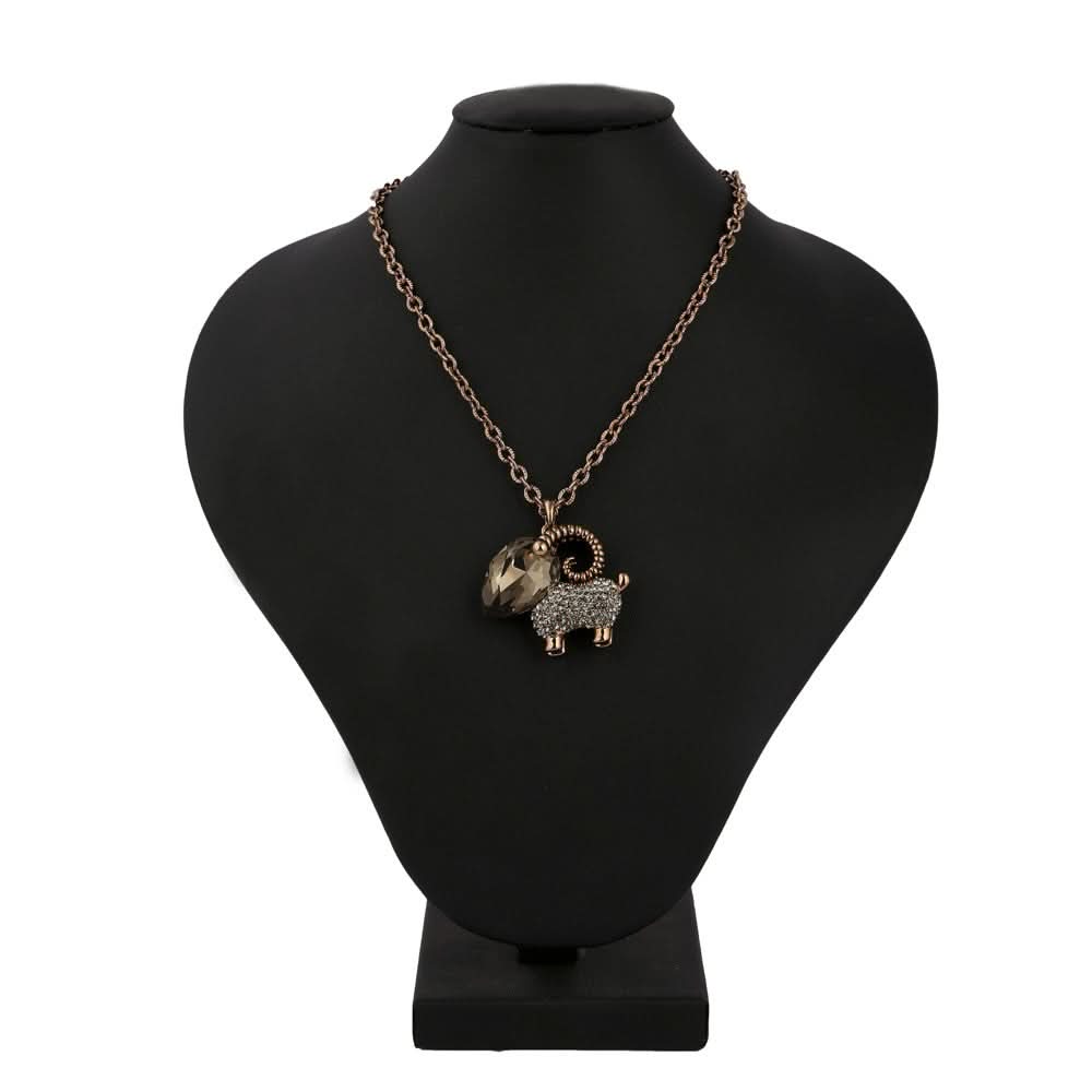 Women's Fancy Chain Locket - Golden - test-store-for-chase-value