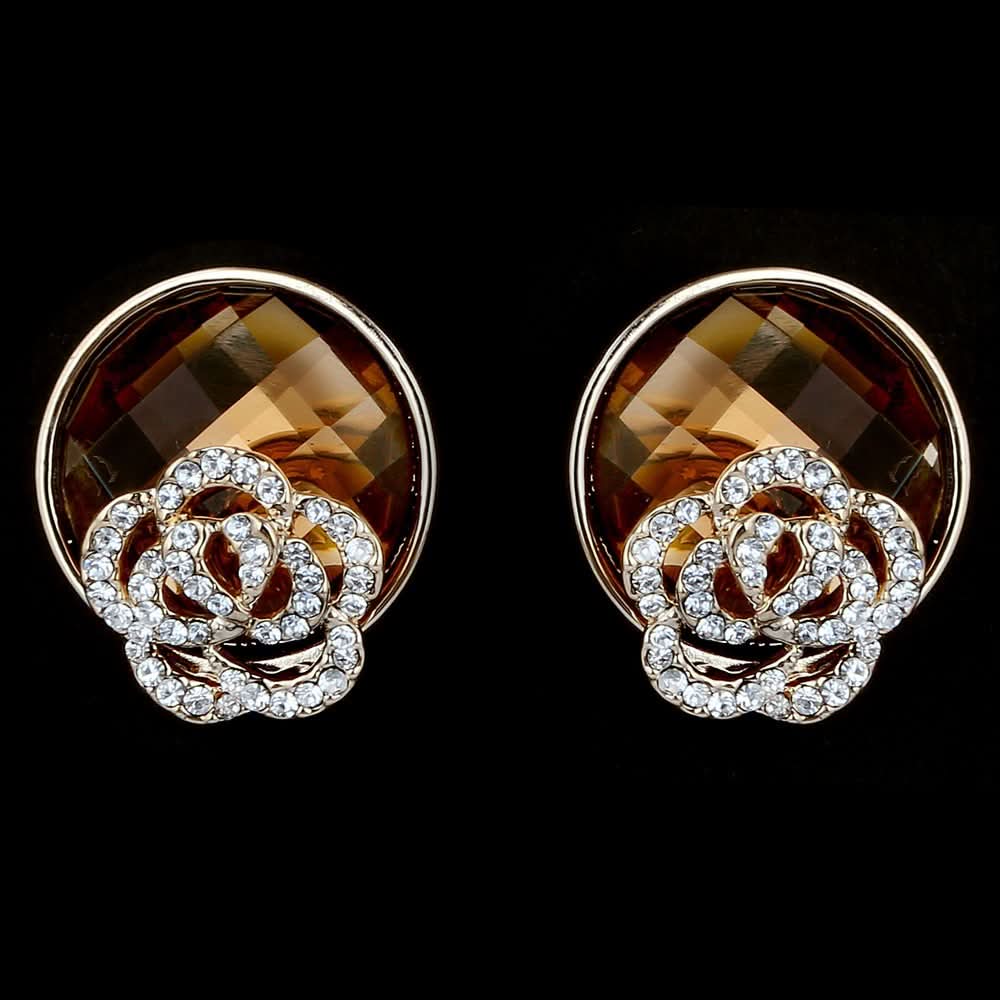 Women's Fancy Ear Tops - Golden - test-store-for-chase-value