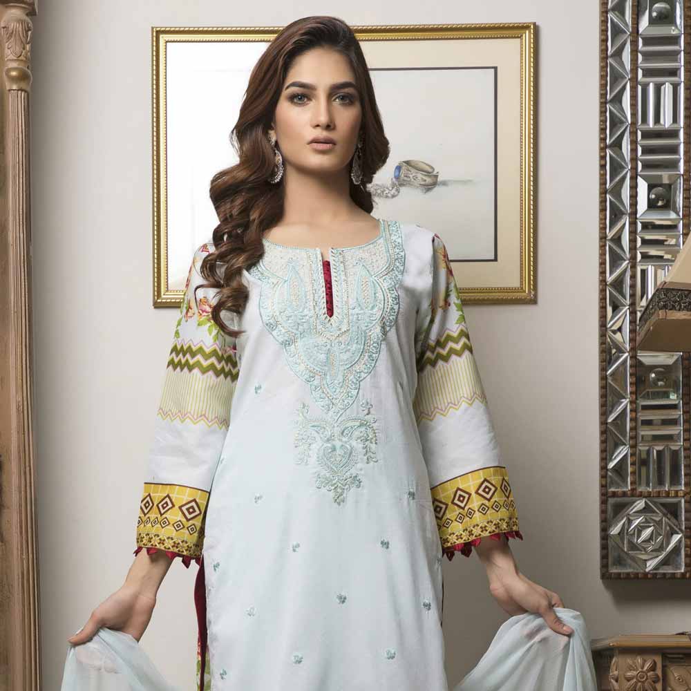 Zmaria Embroidered Lawn Un-Stitched Suit - 4A, Women, 3Pcs Shalwar Suit, ZS Textiles, Chase Value