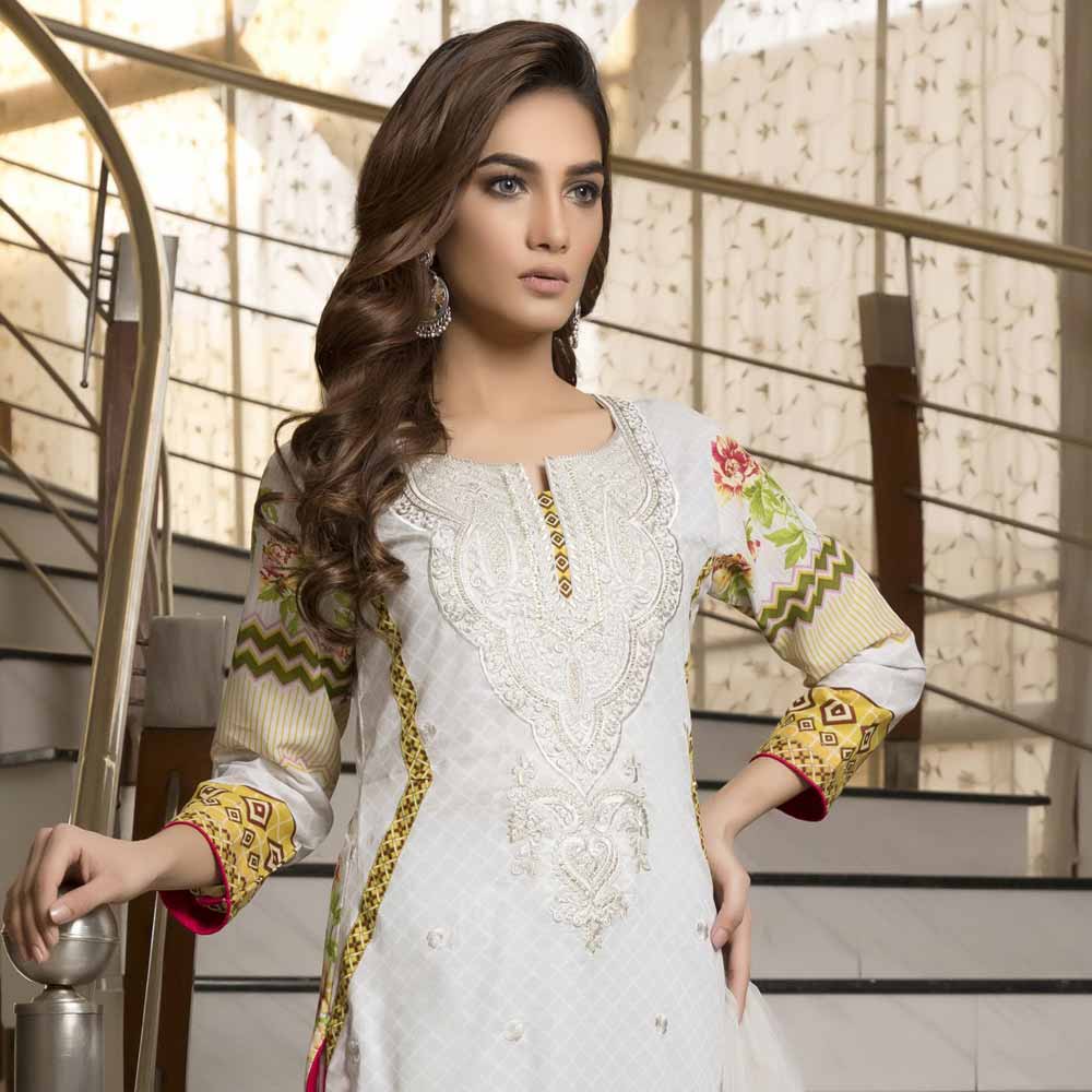 Zmaria Embroidered Lawn Un-Stitched Suit - 4B, Women, 3Pcs Shalwar Suit, ZS Textiles, Chase Value