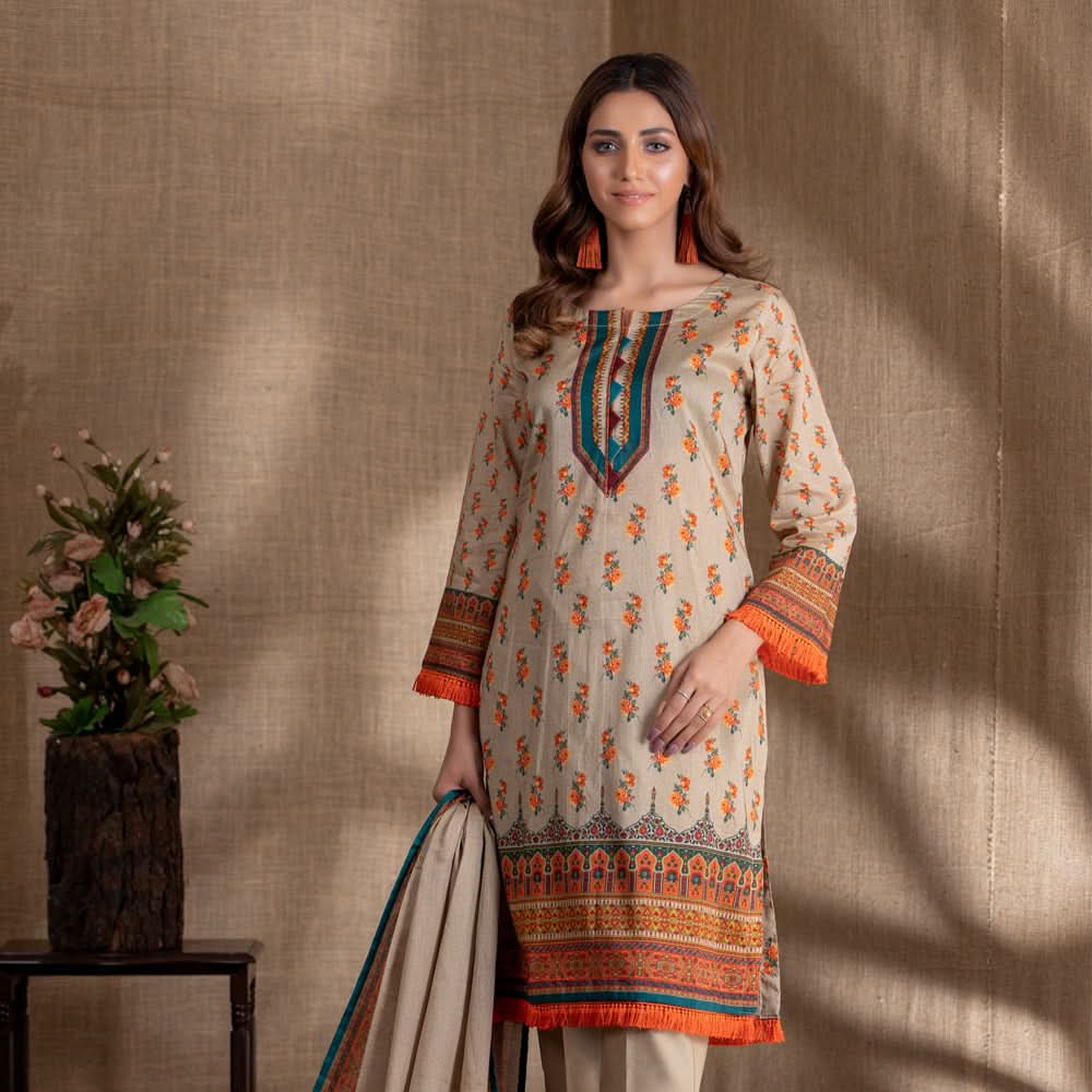 Salina Digital Printed Lawn 3 Pcs Un-Stitched Suit - 6, Women, 3Pcs Shalwar Suit, Regalia Textiles, Chase Value