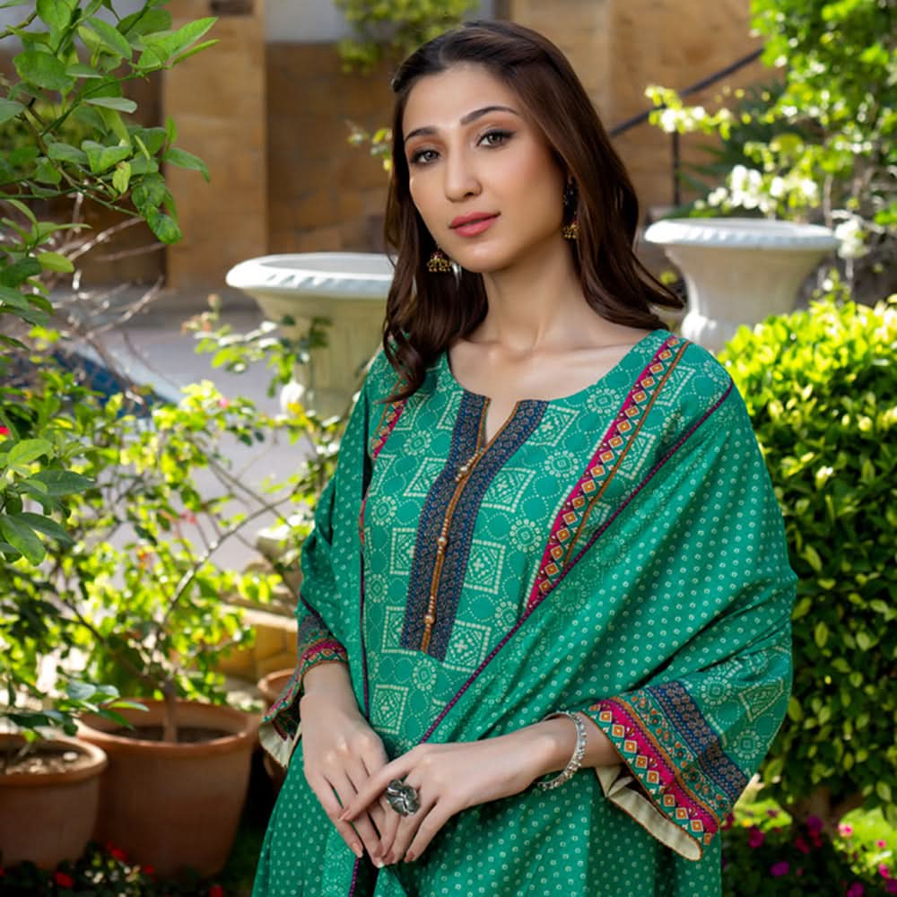 Erum Misha Lawn Printed 3 Pcs Un-Stitched Suit V-4 - B5, Women, 3Pcs Shalwar Suit, Erum Misha, Chase Value