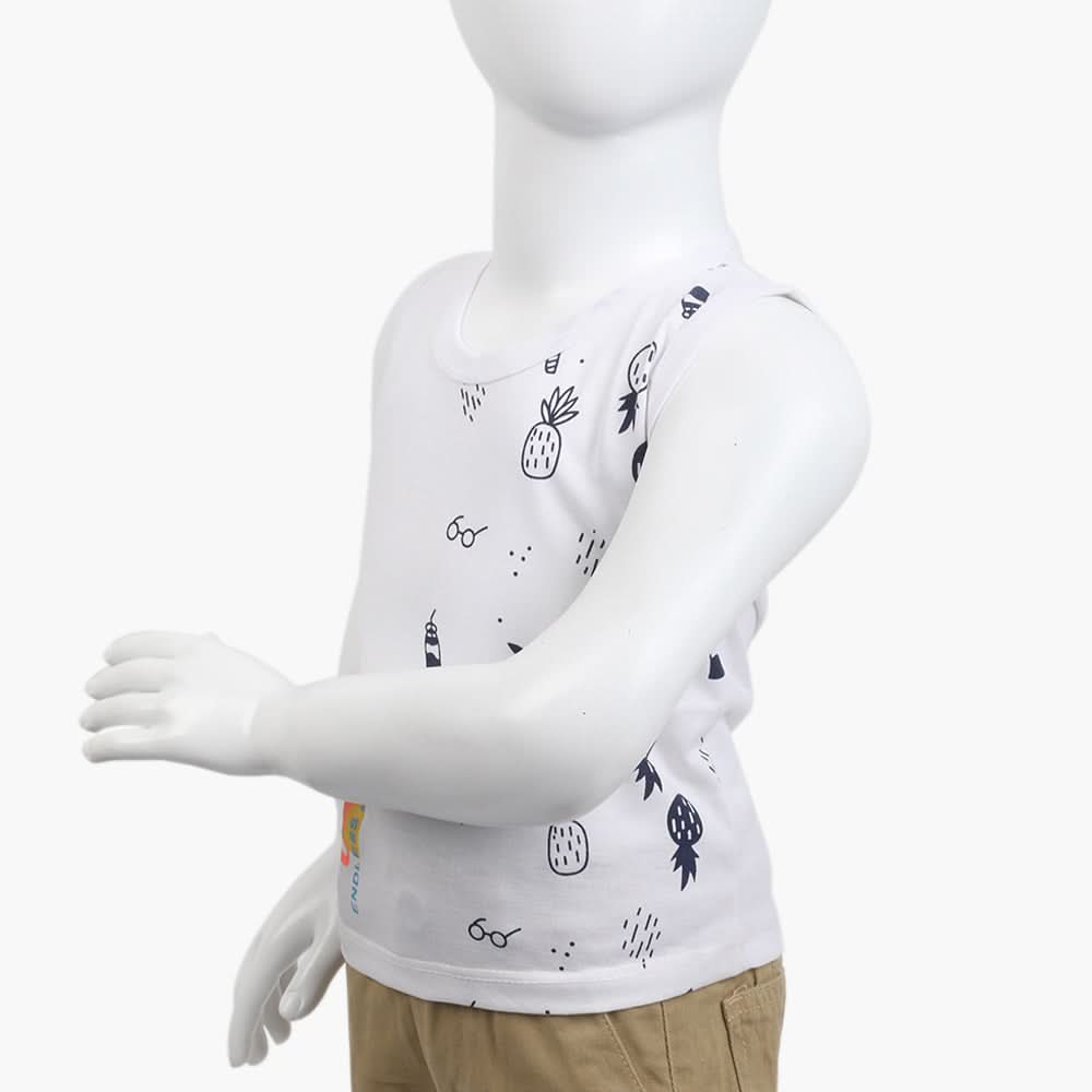 Boys Half Sleeves T-Shirt - White, Boys T-Shirts, Chase Value, Chase Value