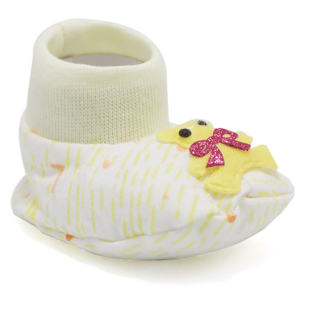 Newborn Booties - Yellow, Kids, Newborn Caps, Shoes & Socks, Chase Value, Chase Value
