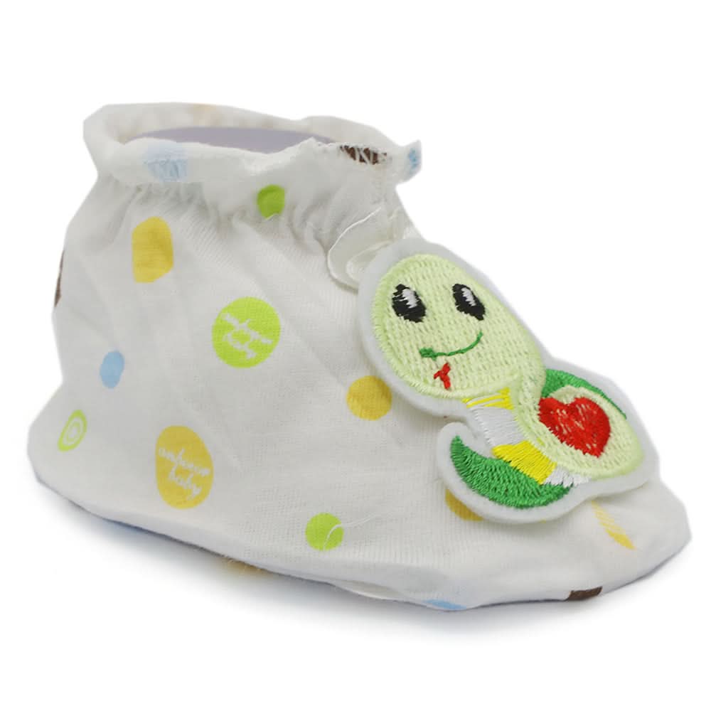 Newborn Junior Booties, Kids, NB Shoes And Socks, Chase Value, Chase Value