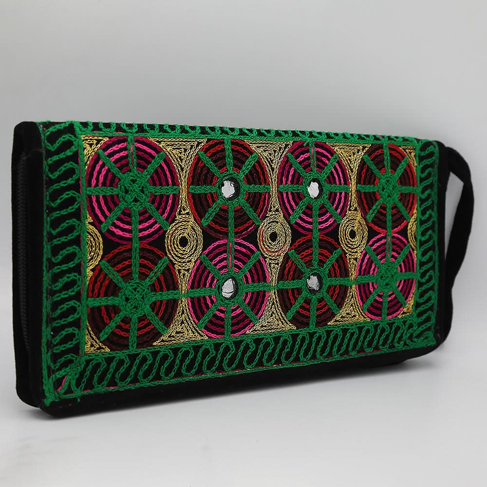 Women's Clutch 11-4 Circle - Green, Women, Clutches, Chase Value, Chase Value
