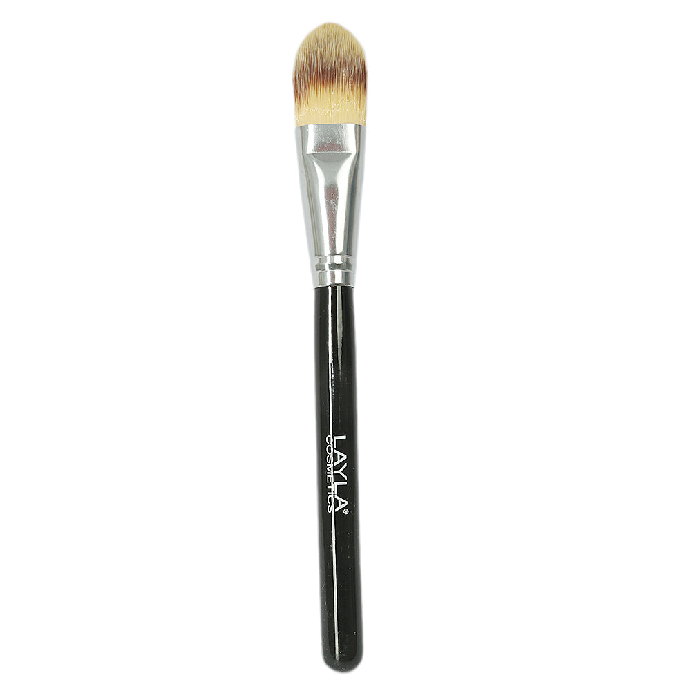 Layla Foundation Base Brush, Beauty & Personal Care, Foundation, Layla, Chase Value