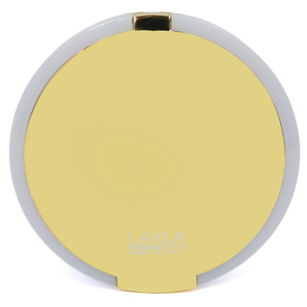 Layla Compact Foundation 2 Shades, Beauty & Personal Care, Foundation, Layla, Chase Value