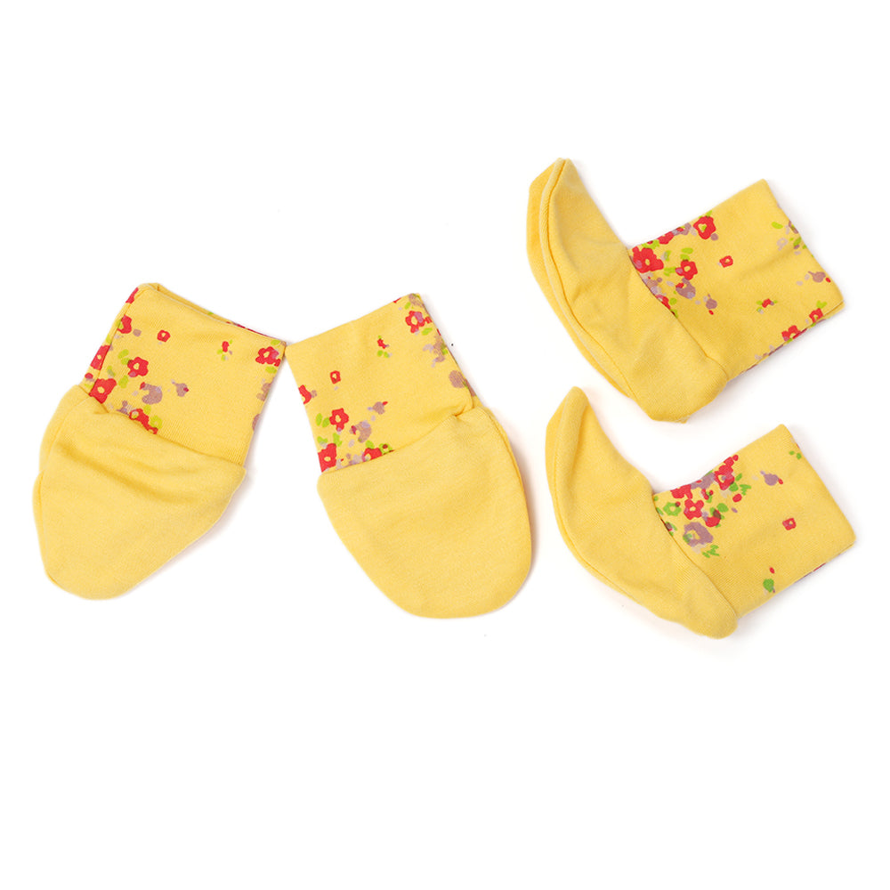 Eminent Mittens & Botties - Yellow, Newborn Caps, Shoes & Socks, Eminent, Chase Value