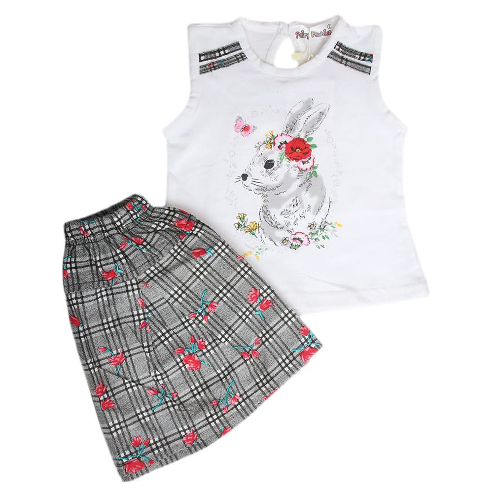 Newborn Girls Half Sleeves Short Suit - White, Kids, New Born Girls Sets And Suits, Chase Value, Chase Value