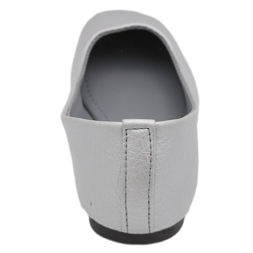 Women's Pumps (1918) - Silver, Women, Pumps, Chase Value, Chase Value