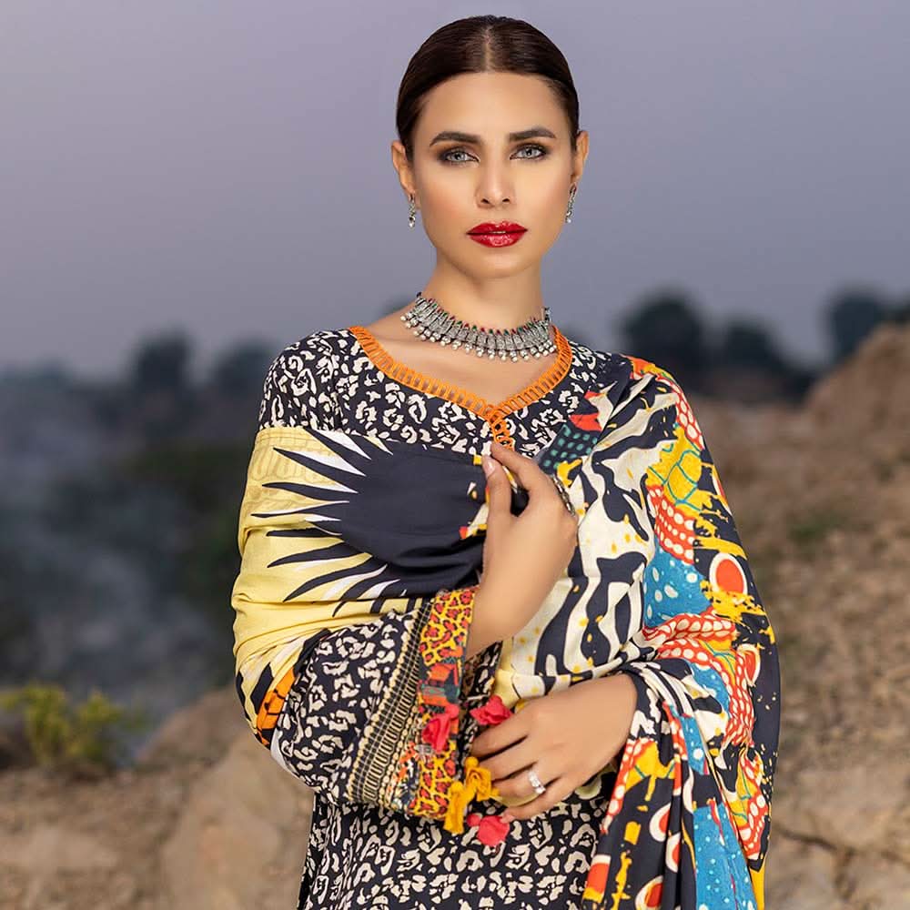 Salina Linen Unstitched 3Pcs Suit - 5, Women, 3Pcs Shalwar Suit, Regalia Textiles, Chase Value
