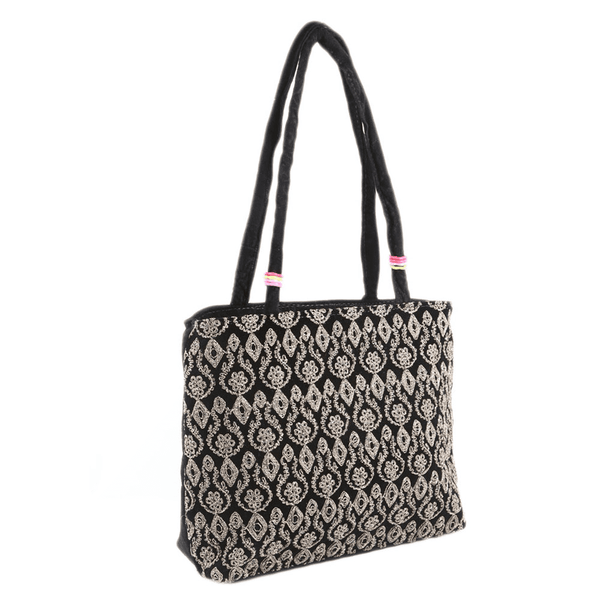 Women's Embroidery Handbag - Black - test-store-for-chase-value