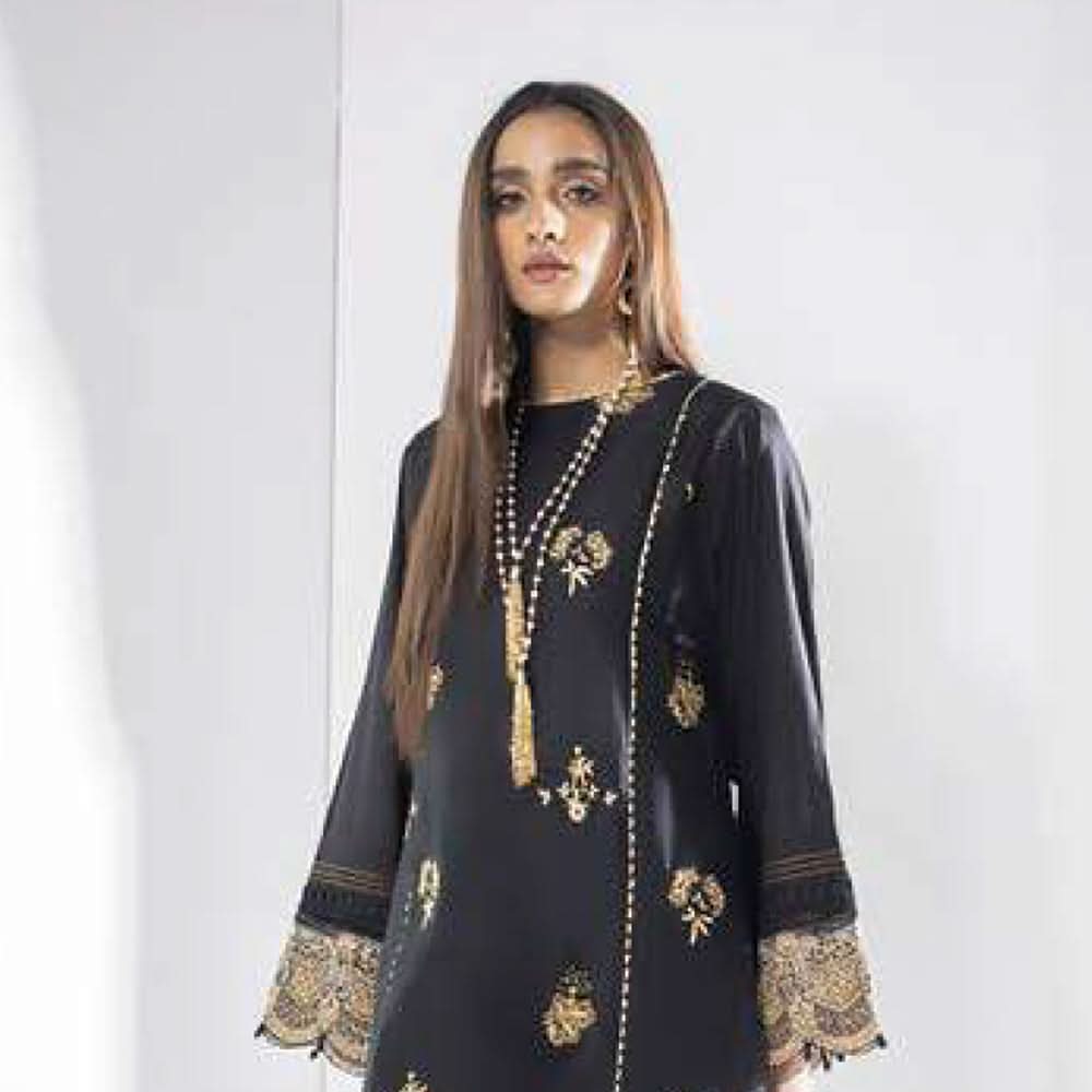 Sapphire Lawn 2Pcs Un-Stitched Suit Vol 1 WEM - Bizet, Women, 2Pcs Shalwar Suit, Sapphire, Chase Value