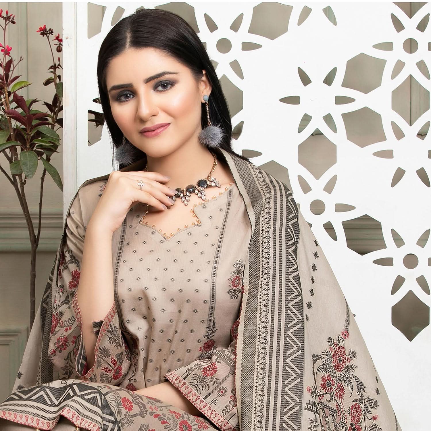 Ruhi Jacquard Banarsi 3 Pcs Un-Stitched Suit - 4, Women, 3Pcs Shalwar Suit, Rana Arts, Chase Value
