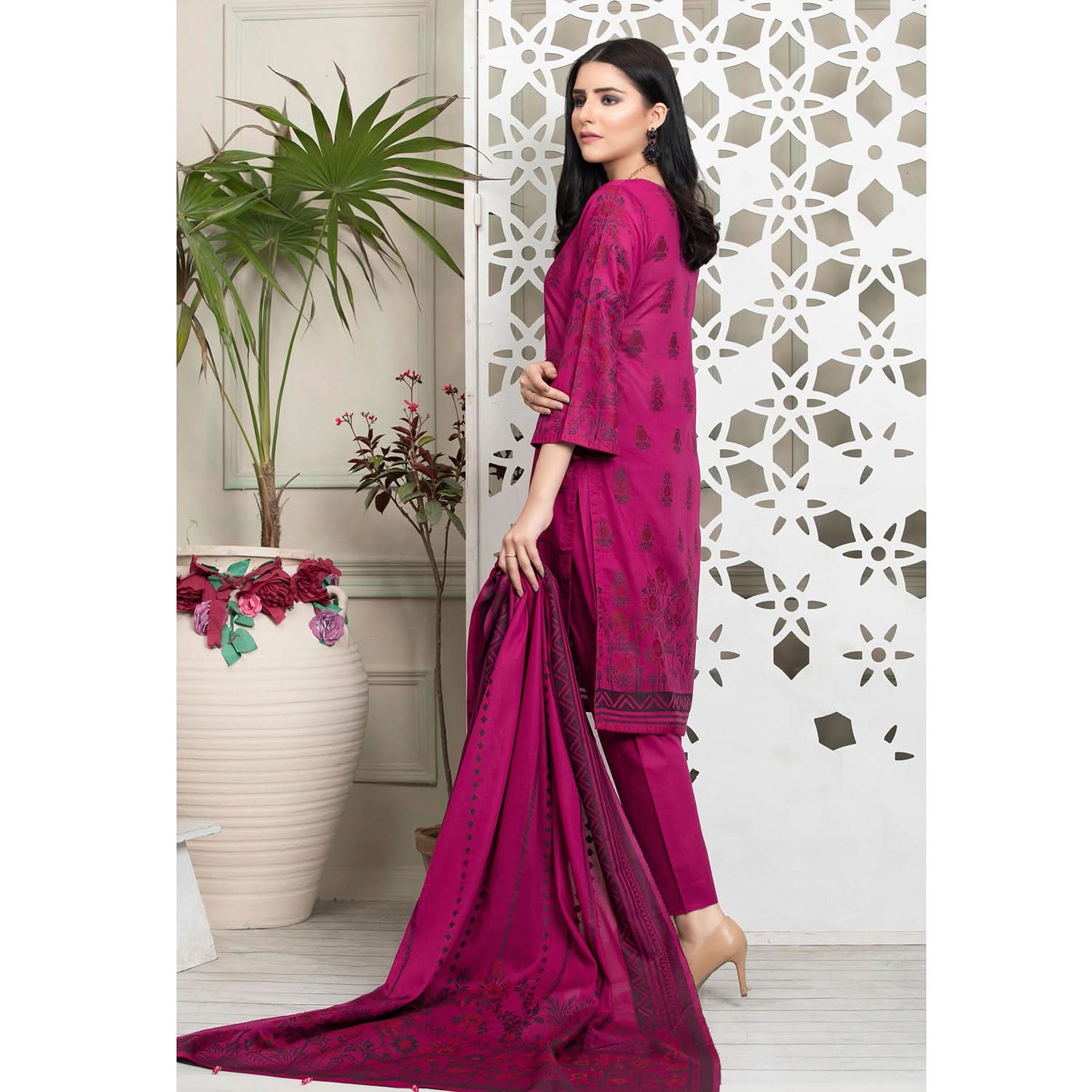 Ruhi Jacquard Banarsi 3 Pcs Un-Stitched Suit - 6, Women, 3Pcs Shalwar Suit, Rana Arts, Chase Value