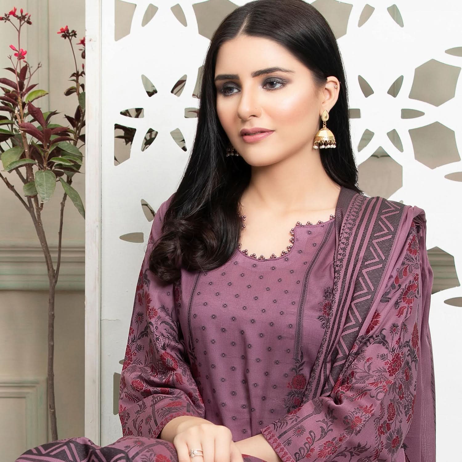 Ruhi Jacquard Banarsi 3 Pcs Un-Stitched Suit - 12, Women, 3Pcs Shalwar Suit, Rana Arts, Chase Value