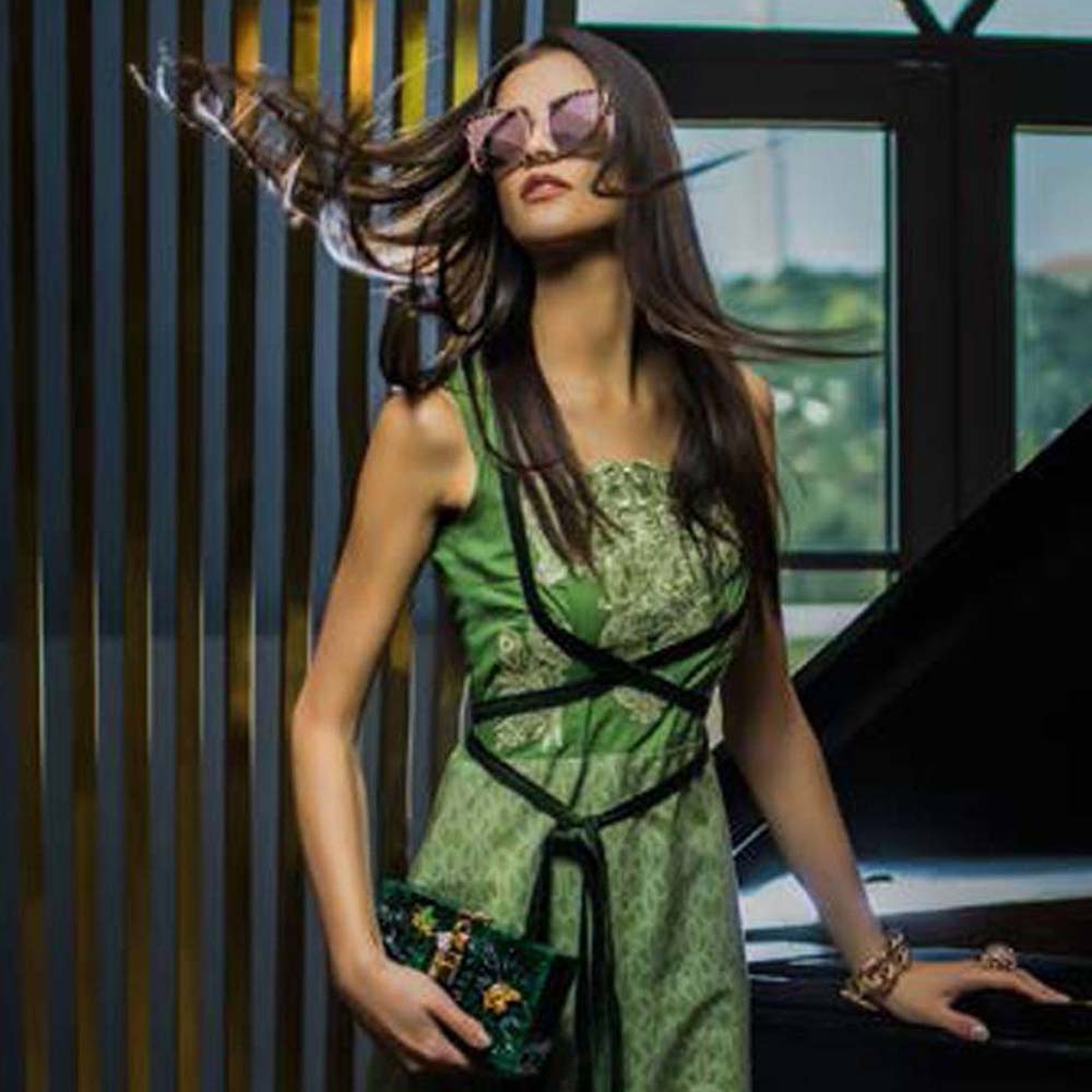 Honey Waqar Luxury Embroidered Lawn 3 Piece Un-Stitched Suit - A1, Women, 3Pcs Shalwar Suit, Regalia Textiles, Chase Value