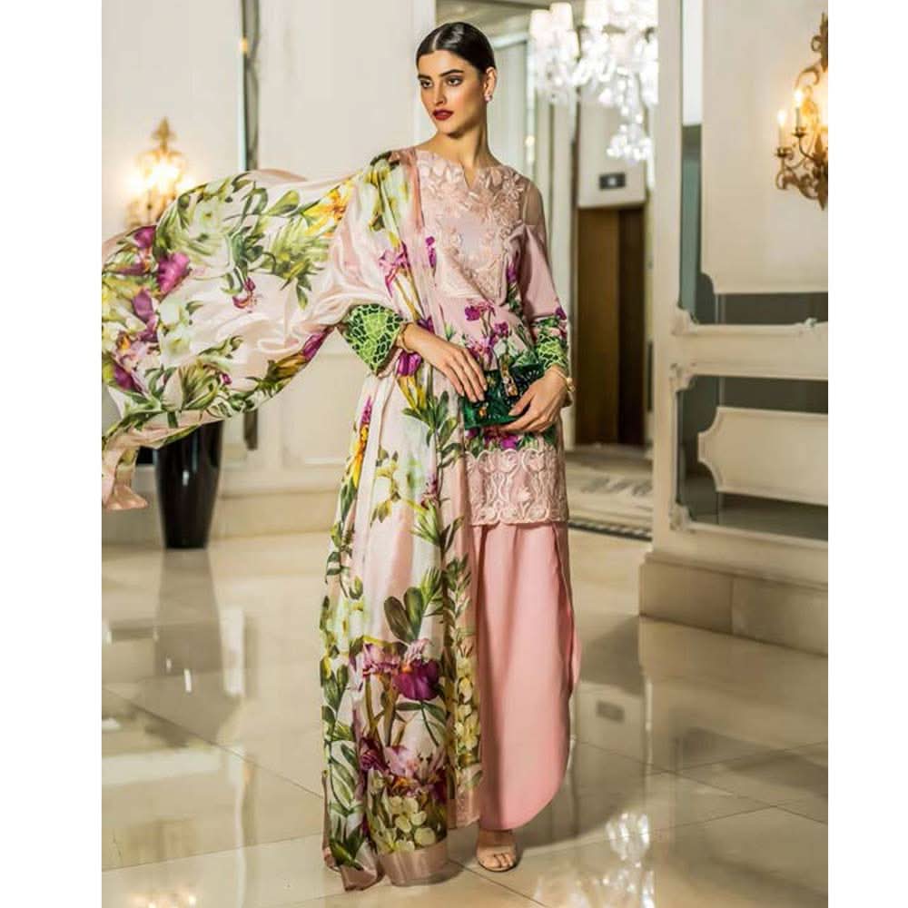 Honey Waqar Luxury Embroidered Lawn 3 Piece Un-Stitched Suit - A5, Women, 3Pcs Shalwar Suit, Regalia Textiles, Chase Value