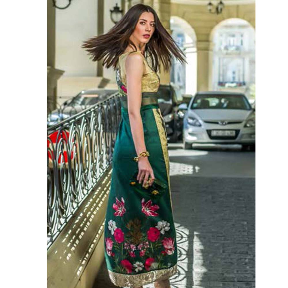 Honey Waqar Luxury Embroidered Lawn 3 Piece Un-Stitched Suit - A8, Women, 3Pcs Shalwar Suit, Regalia Textiles, Chase Value