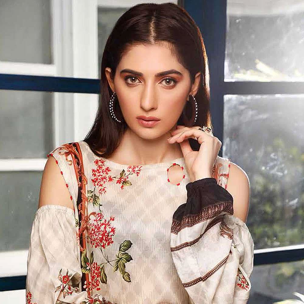 Zavia Digital Printed Lawn 3 Piece Un-Stitched Suit - 11, Women, 3Pcs Shalwar Suit, Fairdeal Textiles, Chase Value