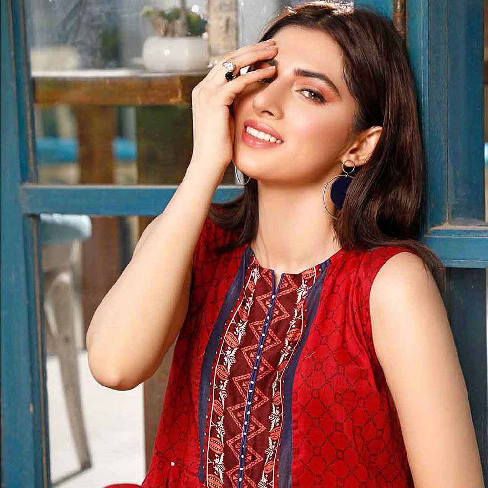 Zavia Digital Printed Lawn 3 Piece Un-Stitched Suit - 05, Women, 3Pcs Shalwar Suit, Fairdeal Textiles, Chase Value