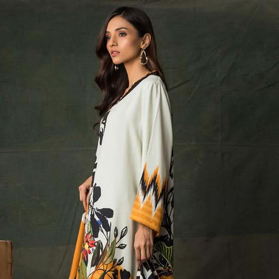 Orchid Digital Printed Linen 3Pcs Un-Stitched Suit - 04, Women, 3Pcs Shalwar Suit, Regalia Textiles, Chase Value
